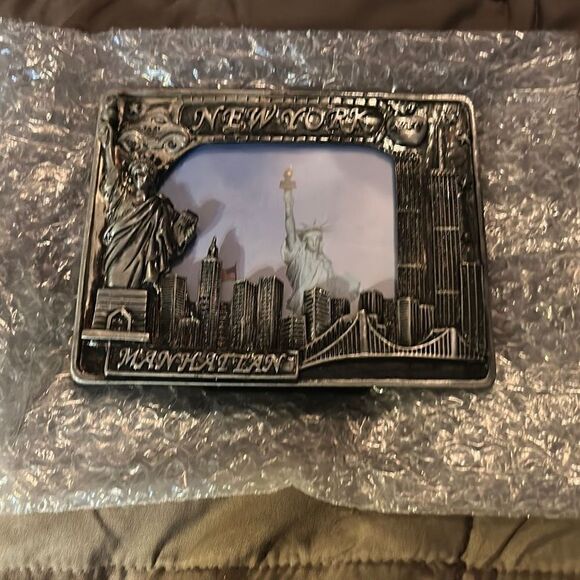 Picture frame  - Picture 1 of 7